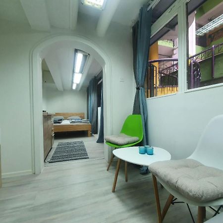 Papagajka Art And Fun Apartment Sarajevo Luaran gambar