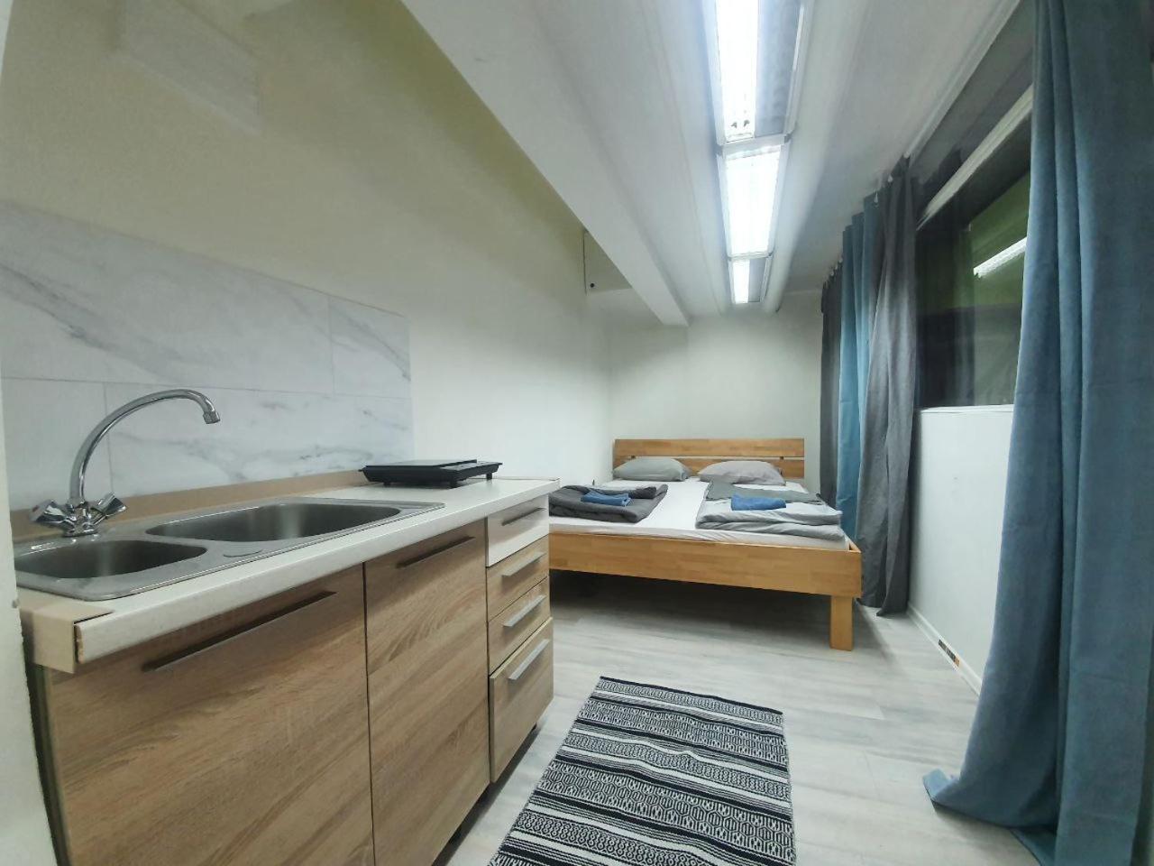 Papagajka Art And Fun Apartment Sarajevo Luaran gambar